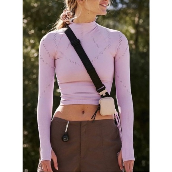 NWOT Free People Good Karma High Neck Layer in Gorgeous lilac! - Picture 1 of 8